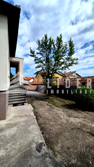 Casa individuala de vanzare,  cu teren de 400 mp in Andrei Muresanu - 8