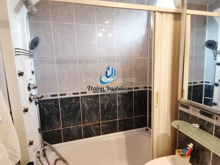 Apartament 3 camere, etaj 1, Piata Darmanesti - 4