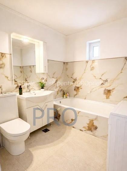 COMISION 0% Casa individuala/5 camere/460 mp teren/garaj/zona D.D. Rosca  - 12