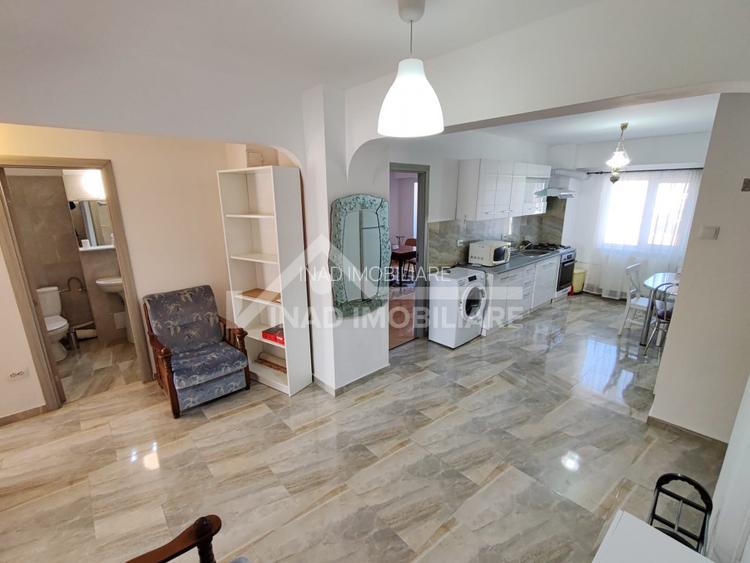 Apartament cu 3 camere, 80 mp, 2 bai, zona Centrala (Piata Cipariu) - 6