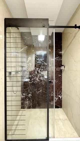 Terase generoase cu vederea spre padure - 18