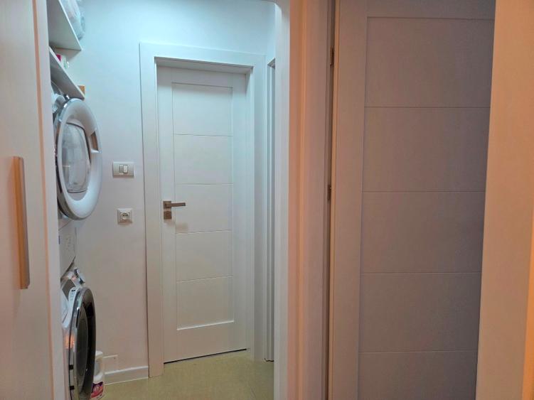 Apartament cu 3 camere și dependințe
