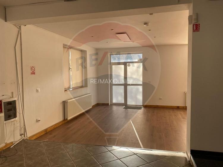 Parter + Etaj 1 de închiriat în vilă – 220 mp – Zona Vitan Mall - 4