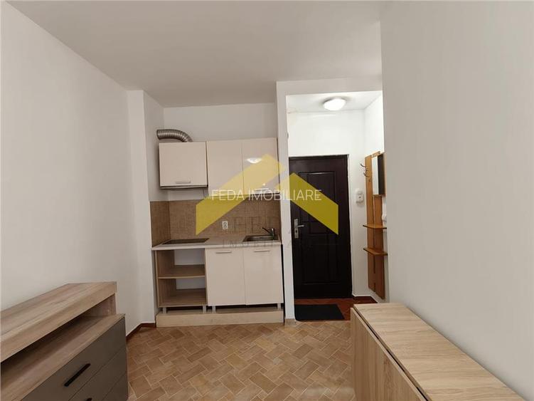 Apartament cu 1 camera de vanzare zona UTA - 8