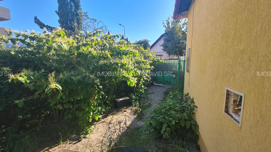 CASA CU CURTE - RACADAU - 12