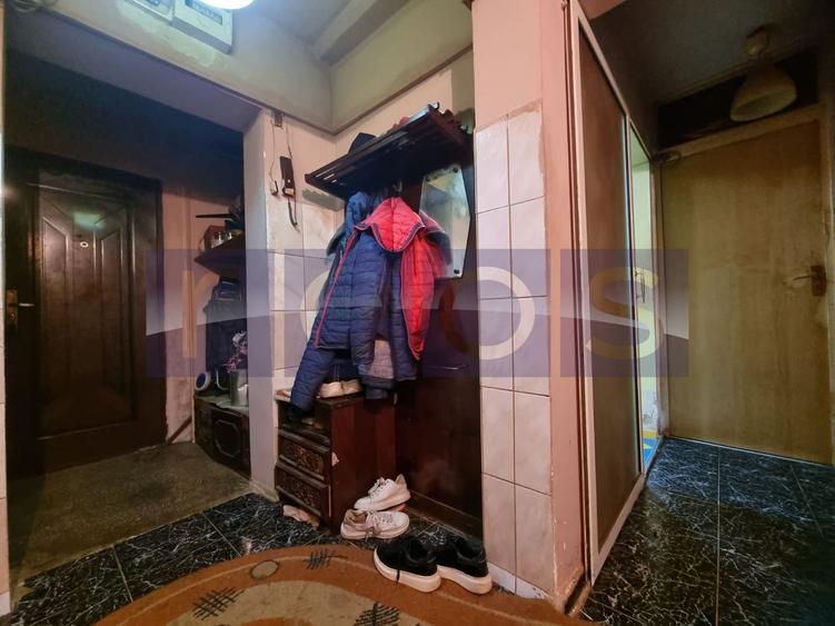 VANZARE -4- CAMERE =TINERETULUI - 5