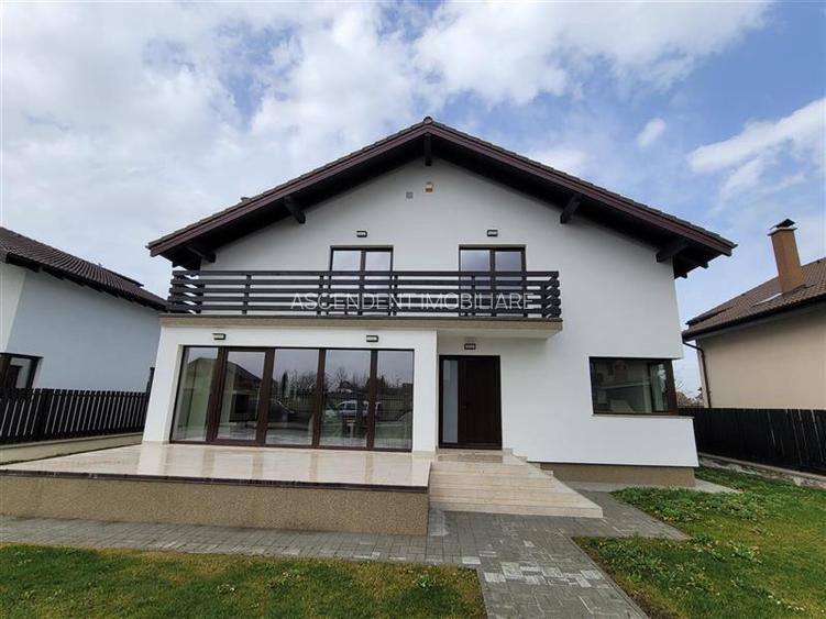 In apreciata prezentare, pe calitativ certificat, Harman, Brasov - 13