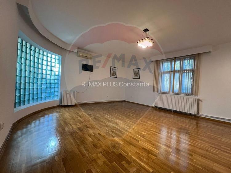 Vila de inchiriat,  potrivita birouri, zona Gara. - 17