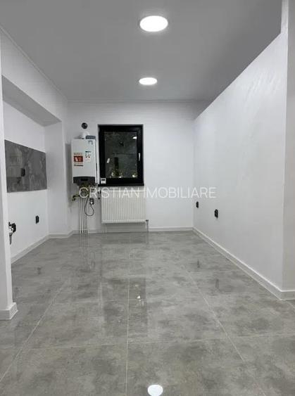 1 camera, parter, TOTUL NOU - Progresu - 4