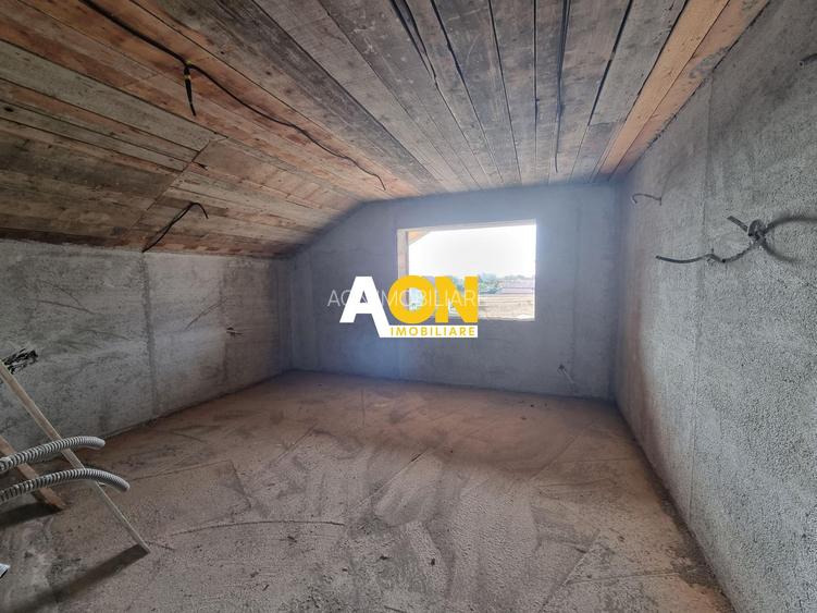 Casa la rosu,2100 mp teren,zona Micesti - 8