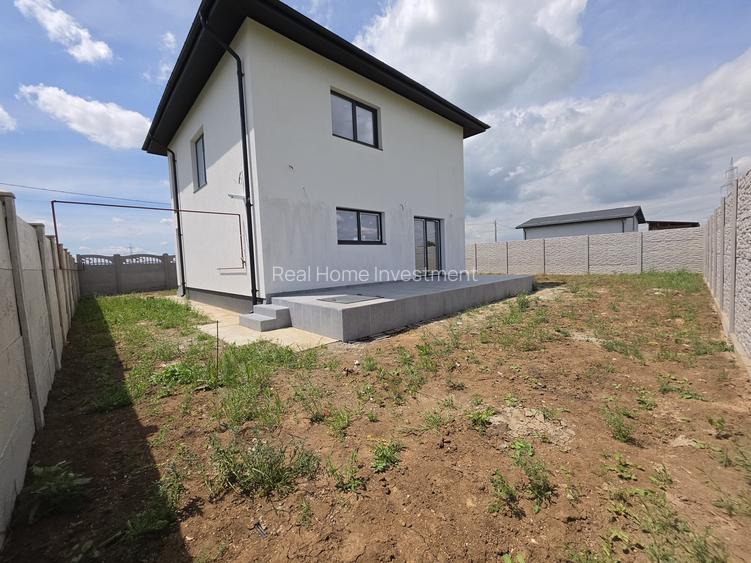 Casa 4 camere,gata de mutare,800 m de blv. - 4