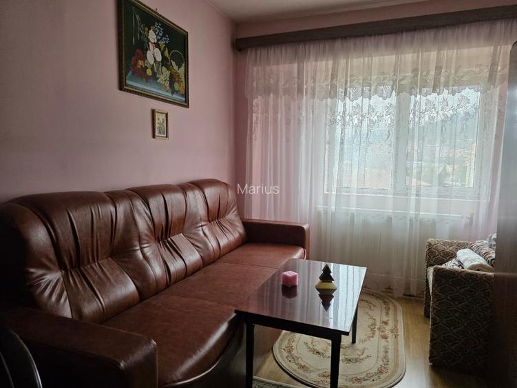 Apartament 3 camere, 73,47 m2 cu balcon închis, etaj 4, Central,oras Tg Ocna - 3