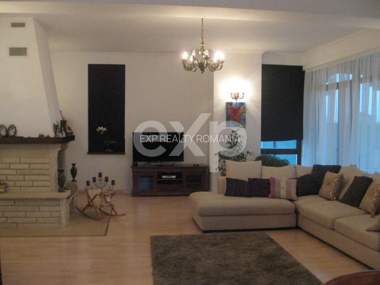 Mogosoaia - de vanzare - vila in stil Brancovenesc - 3