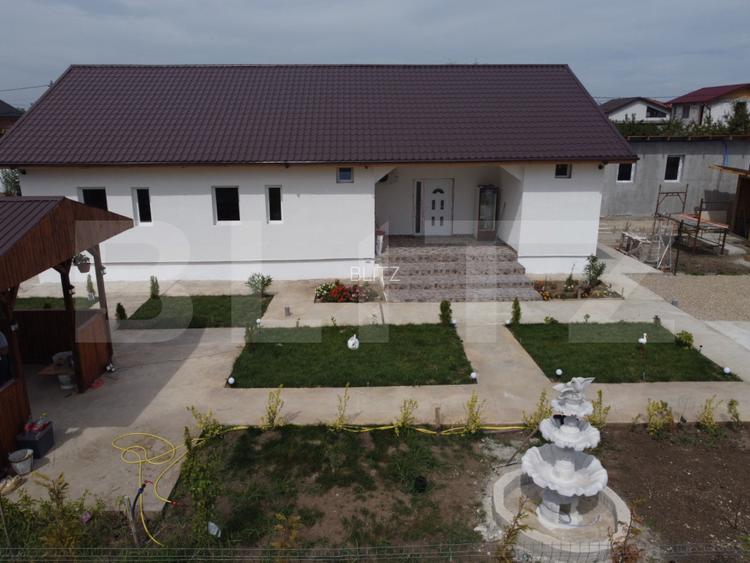 Casa, 160 mp, teren 779 mp, zona Crevedia - 2