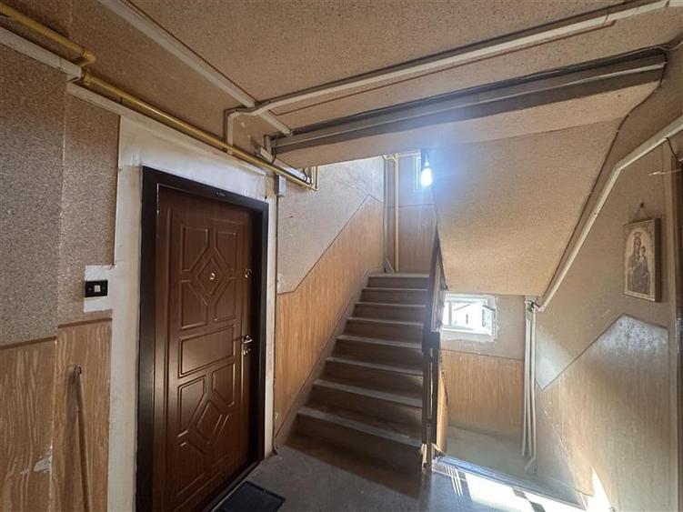 Mobilat si utilat cu centrala in zona Girocului
