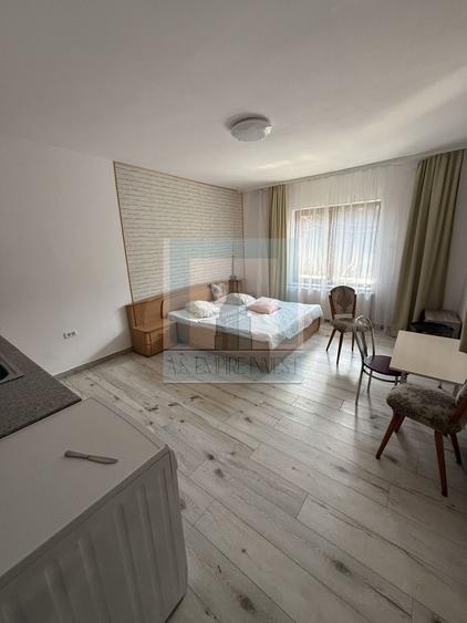 Casa 10 camere, 5 bai, 380 mp teren - zona Astra