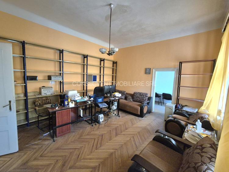 Apartament 2 camere, ultracentral Arad, Imobil reabilitat, Comision 0% - 18
