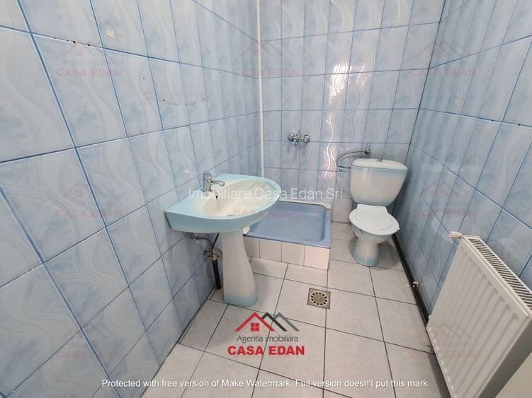Spatiu comercial in Campina-- 95.000 E - 10
