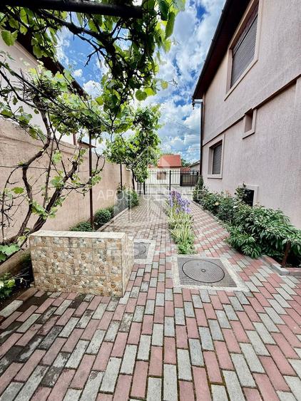 Casa individuala plus anexa, de vanzare,zona centrala in Faget - 5