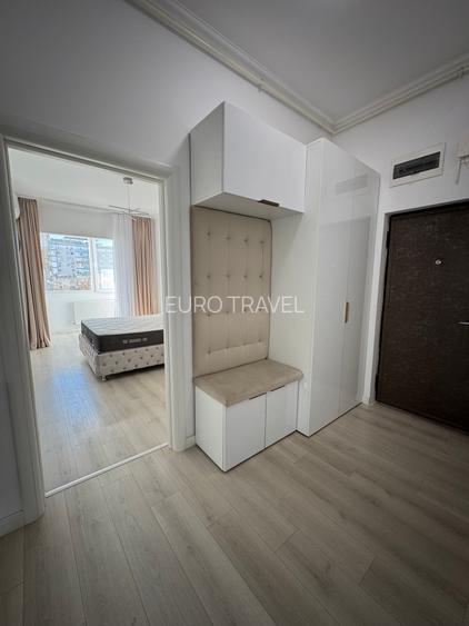 Superb!  4 camere cu vedere la mare, mobilat si utilat, confort lux - 17