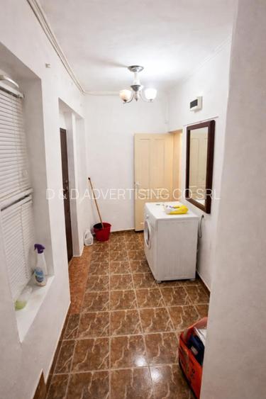 Piata Romana - Magheru - Garsoniera - 11