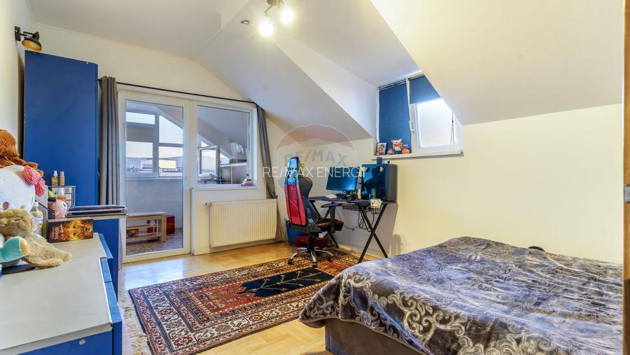 Casa individuala cu 3 apartamente, comision 0%, Intre Lacuri - 23