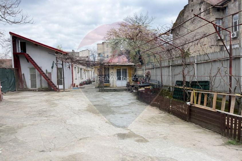 Casă / Vilă cu 2 camere de vânzare în zona Dacia - 10