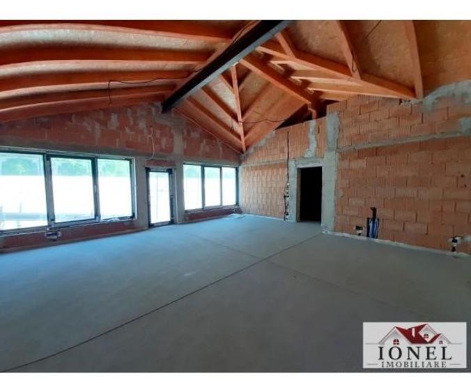 Casa noua semifinisata de vanzare in Cricau -schimb