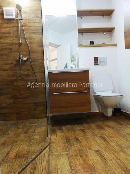 Apartament 3 camere, Central, mobilat, totul nou - 15