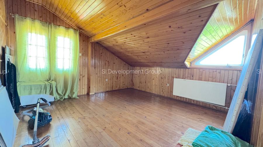 Casa Individuala - 10 Camere - Teren 990 MP - 288 MP utili - Gradina & Anexe - 22