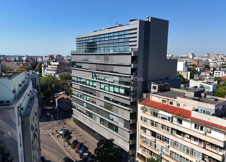 Lascar 31 Business Center - 2