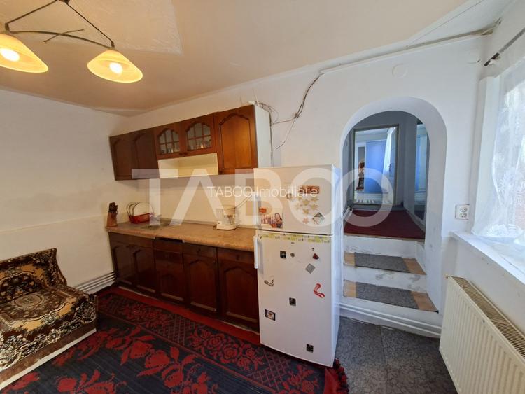 Casa cu 6 camere 720 mp teren in sat Bungard din judetul Sibiu - 20