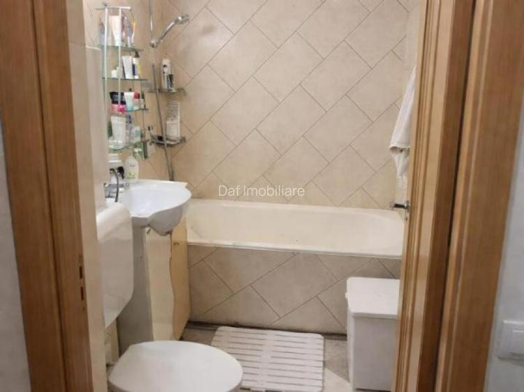 59900 euro - garsoniera -32mp - 1min metrou - 2