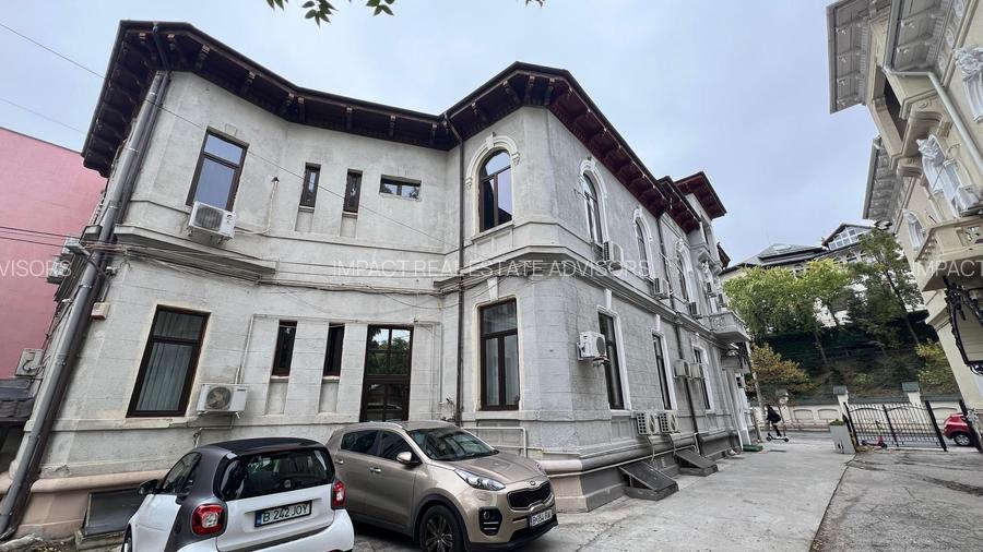 Cladire 23 de camere cu teren 554 mp - 3