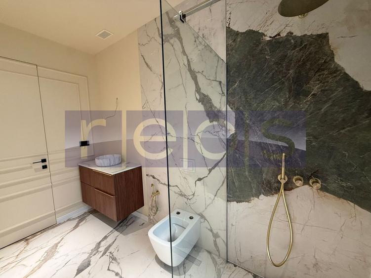 VANZARE VILA DEOSEBITA  | IANCU NICOLAE | ULTRAFINISATA | 384MP | - 59