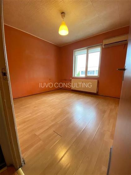 Vanzare Apartament 3 Camere Decomandat Piata Sudului-Gh.Ion - 9