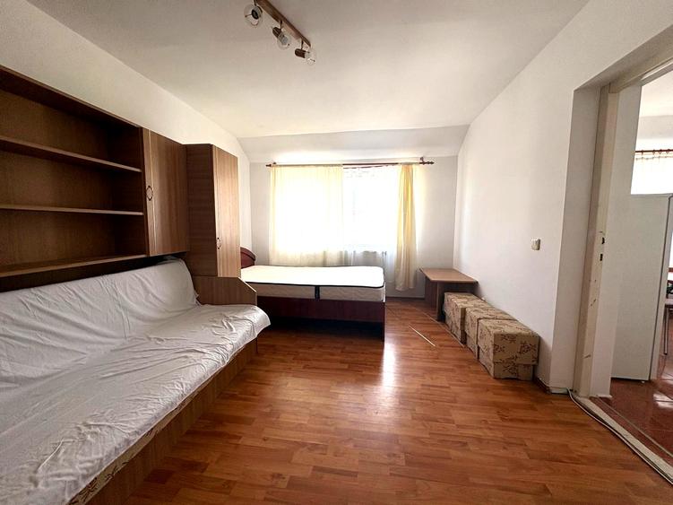 Apartament 30mp Bradet-Mansarda mobilat utilat 37.000eur neg - 6