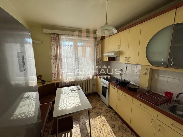 Apartament 4 camere, decomandat – Ultracentral, Bd. Unirii - 3