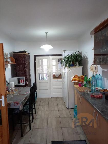 Casa cu 5.000 mp teren la E 60, zona Osorhei - 13