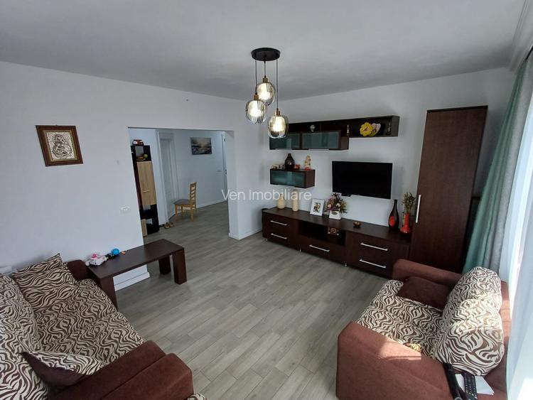 Casa individuala, teren 940mp,140mp utili, zona Unirea - 20