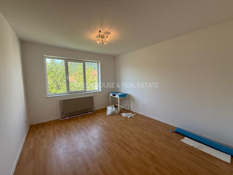 Apartament 2 camere, 70 mp, vedere spre Cetate - 9