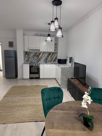 NOU / SUPERB / LUX / SPATII DEPOZITARE GENEROASE / LOC PARCARE - 5