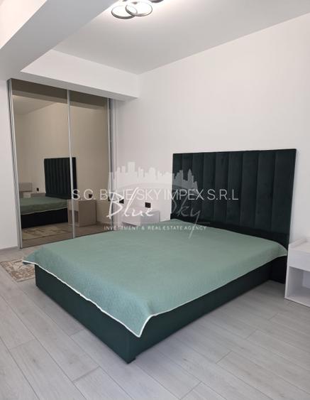 Apartament nou, 3 camere cu loc de parcare si curte  situat in Zona KM 4-5 - 10