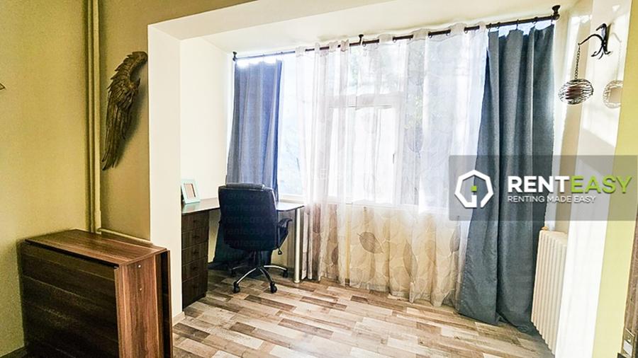 Apartament cu trei camere situat in zona Podu Ros - Cantemir - 4