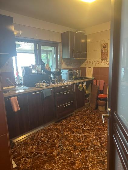 Casă de vânzare cu etaj! - 12