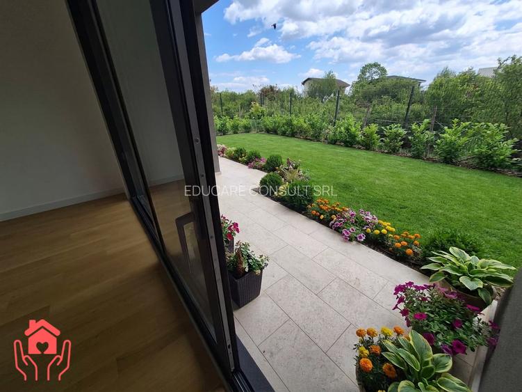 METROU LAMINORULUI (The Meadows)- Vila cu vedere catre lac, libera, comision 0% - 2