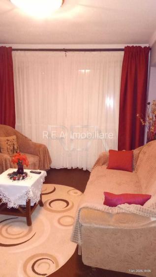 3 camere, Obor, decomandat, etaj 5, inst. schimb., metrou, anvelopat - 2