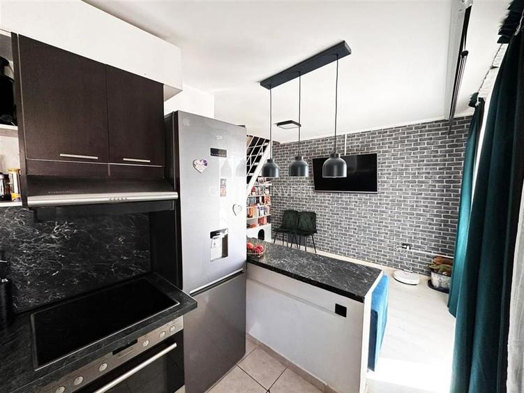 Apartament modern 3 camere la mansarda zona Milea - 3