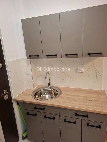 Cameră cămin, mobilată și utilată, baie proprie - 3