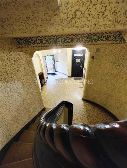 Apartament 2 camere, etajul 3/4, fara lift,  zona Romana - 4